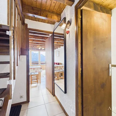 Duplex Renove Avec Balcon Et Parking, A 100m Des Pistes